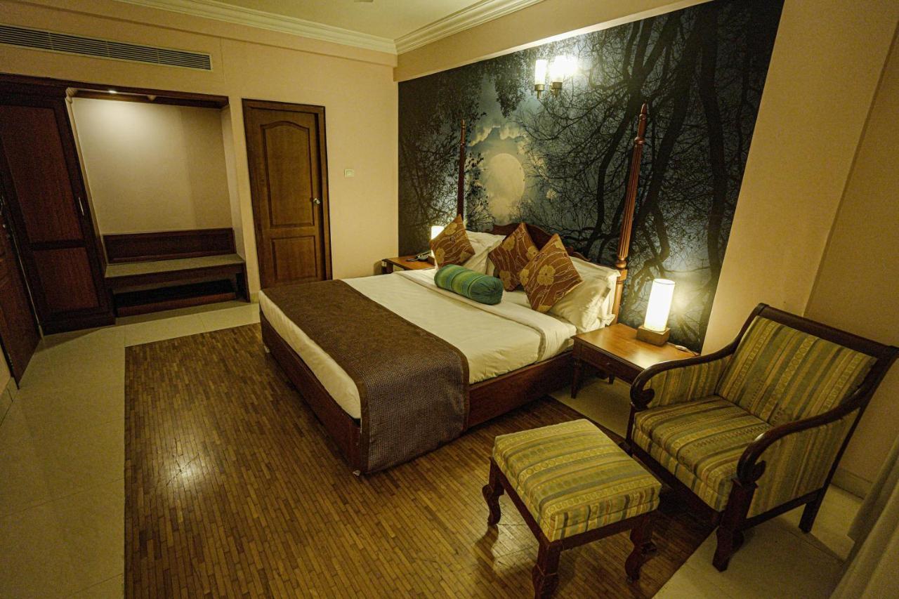 Casino Hotels Ltd Thrissur Exterior photo