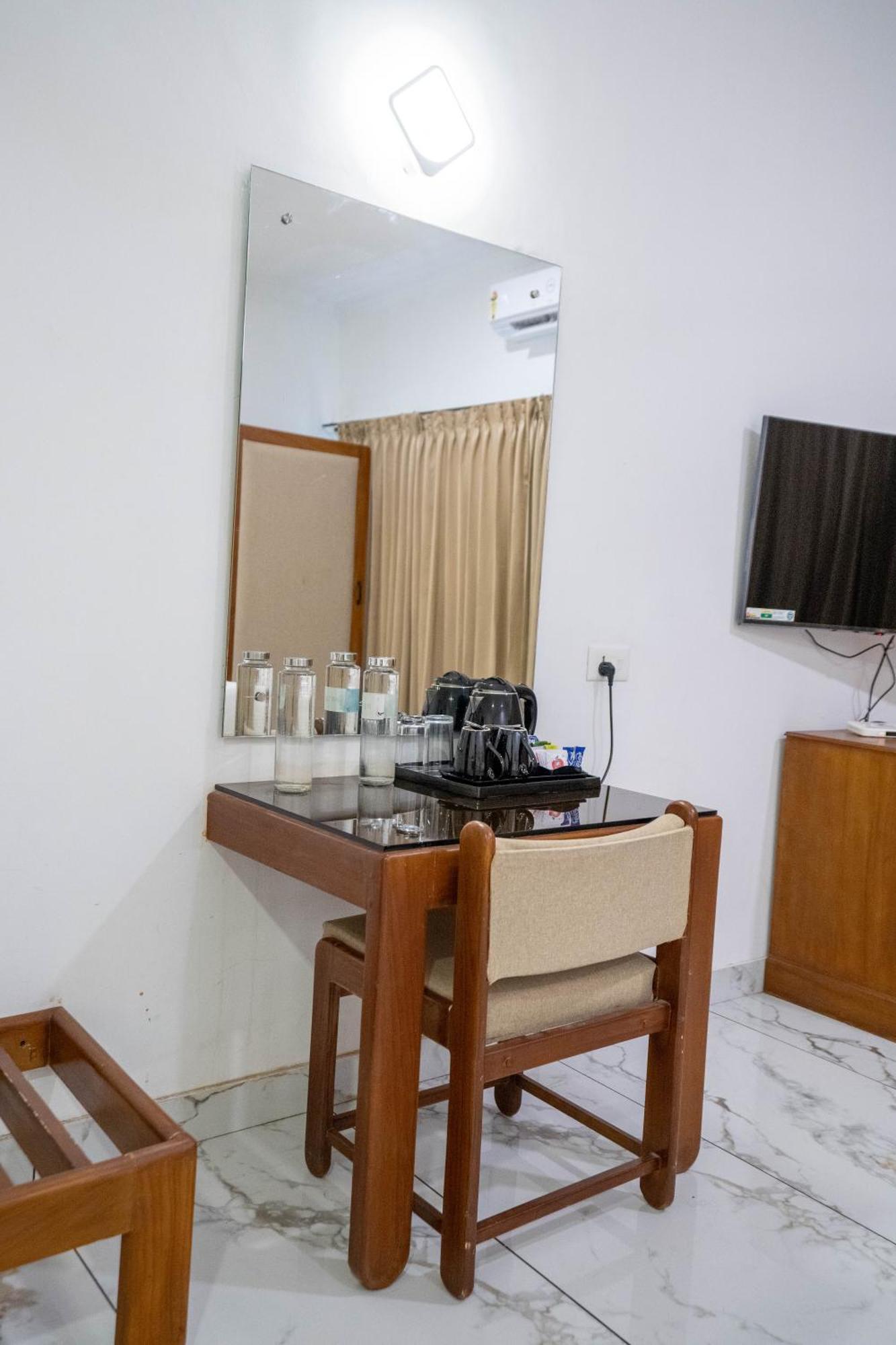 Casino Hotels Ltd Thrissur Exterior photo