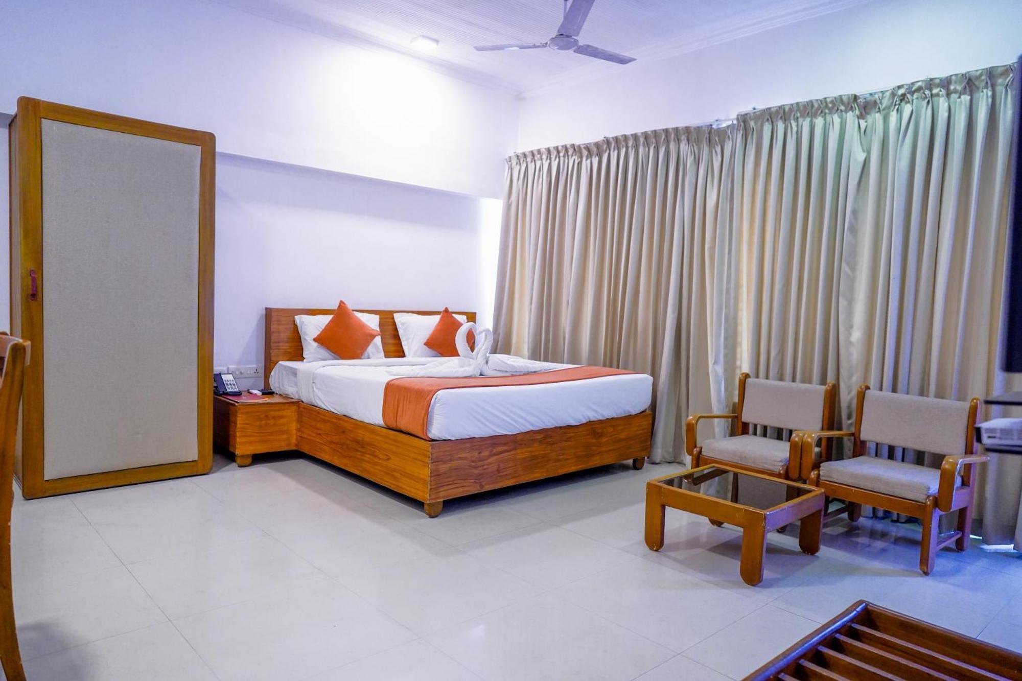 Casino Hotels Ltd Thrissur Exterior photo