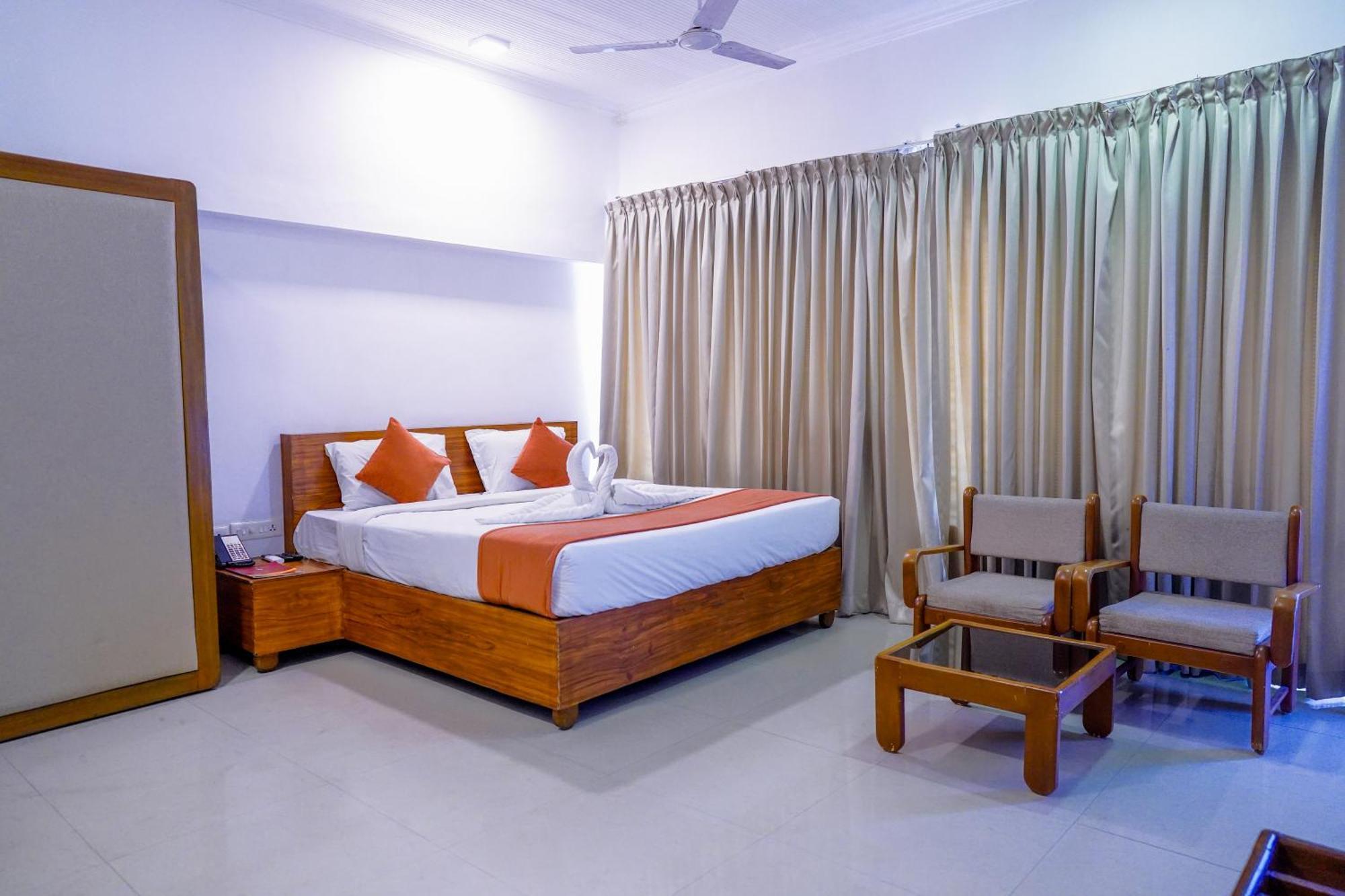 Casino Hotels Ltd Thrissur Exterior photo