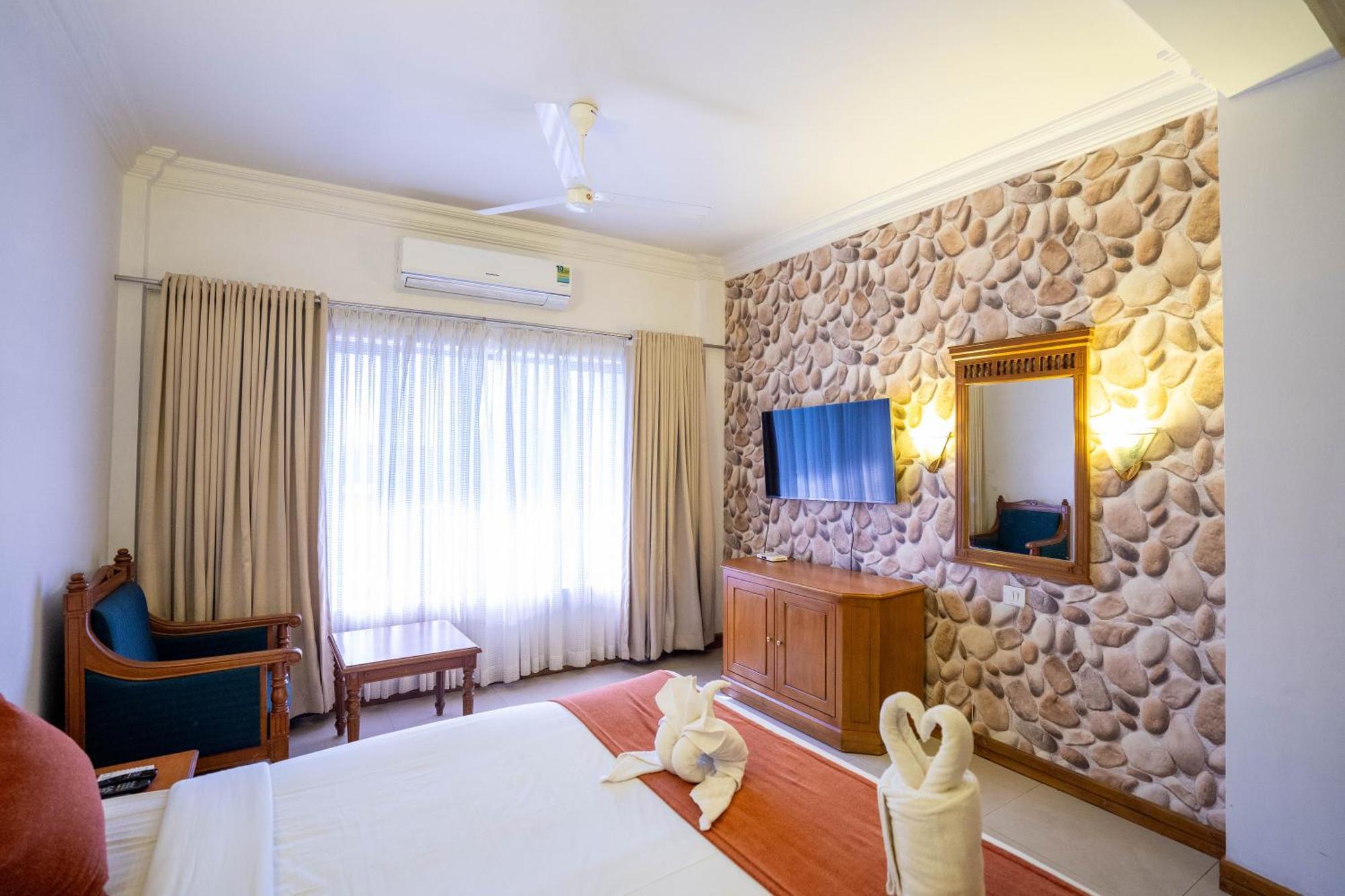 Casino Hotels Ltd Thrissur Exterior photo