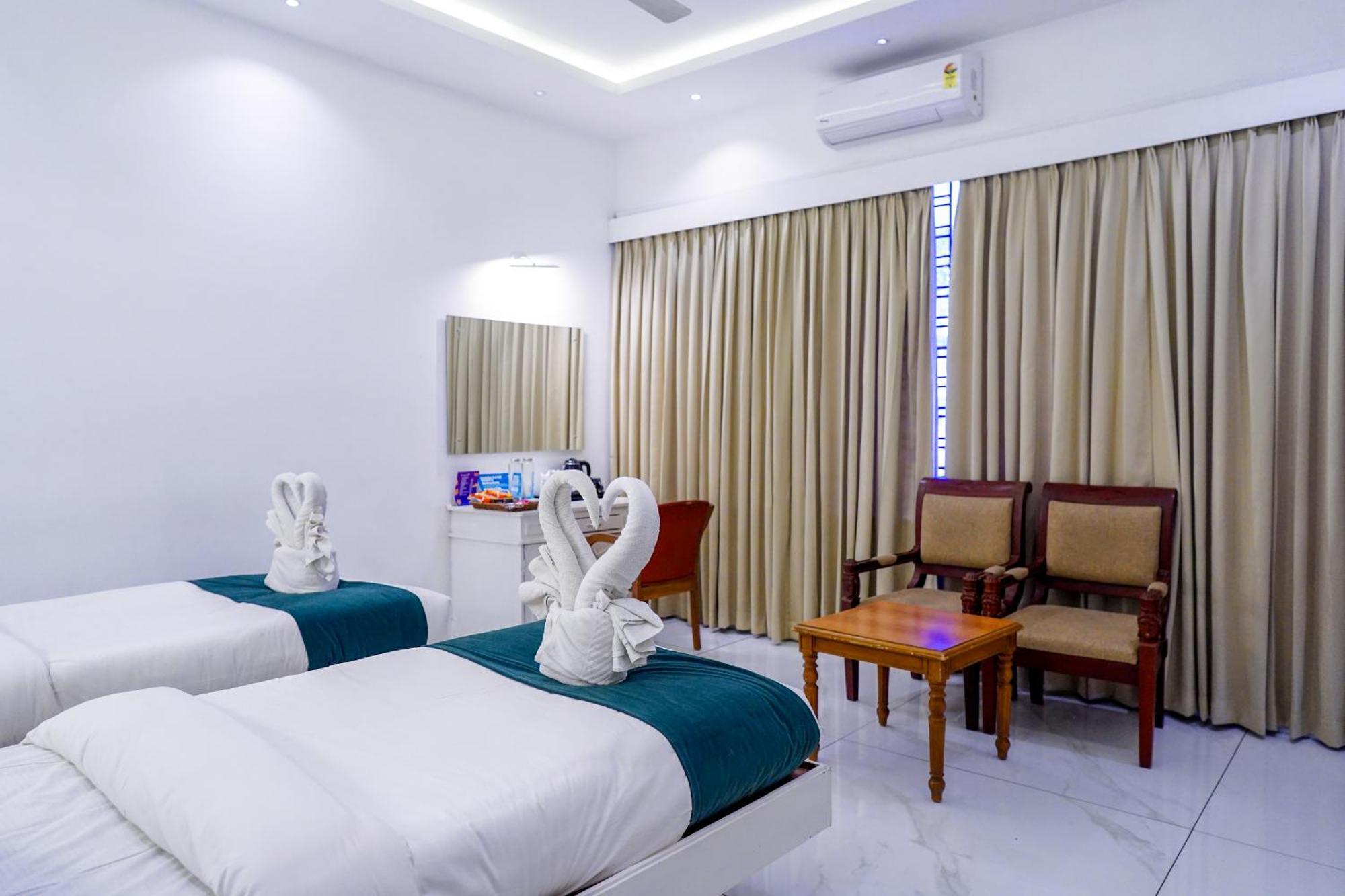 Casino Hotels Ltd Thrissur Exterior photo