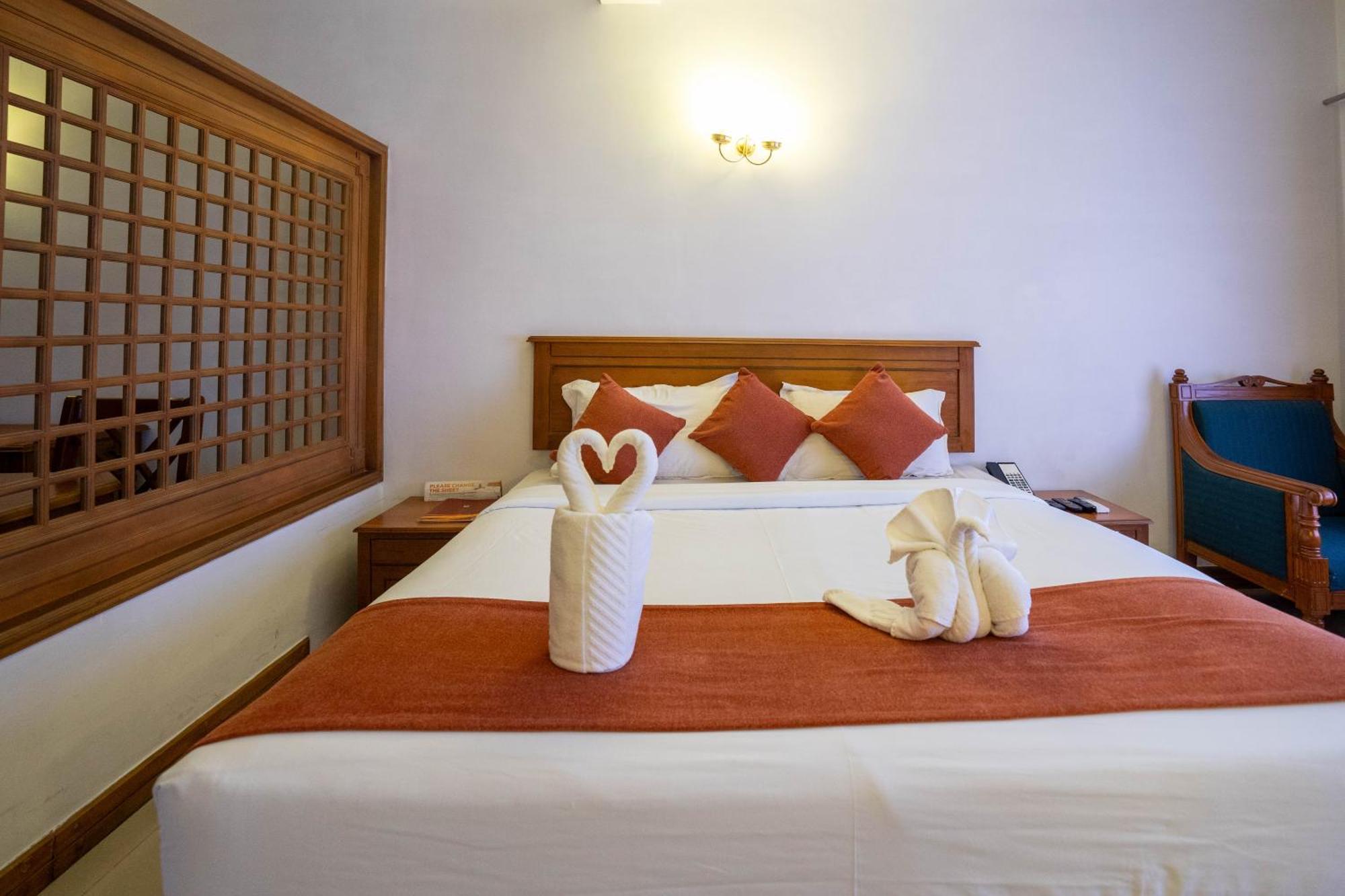 Casino Hotels Ltd Thrissur Exterior photo