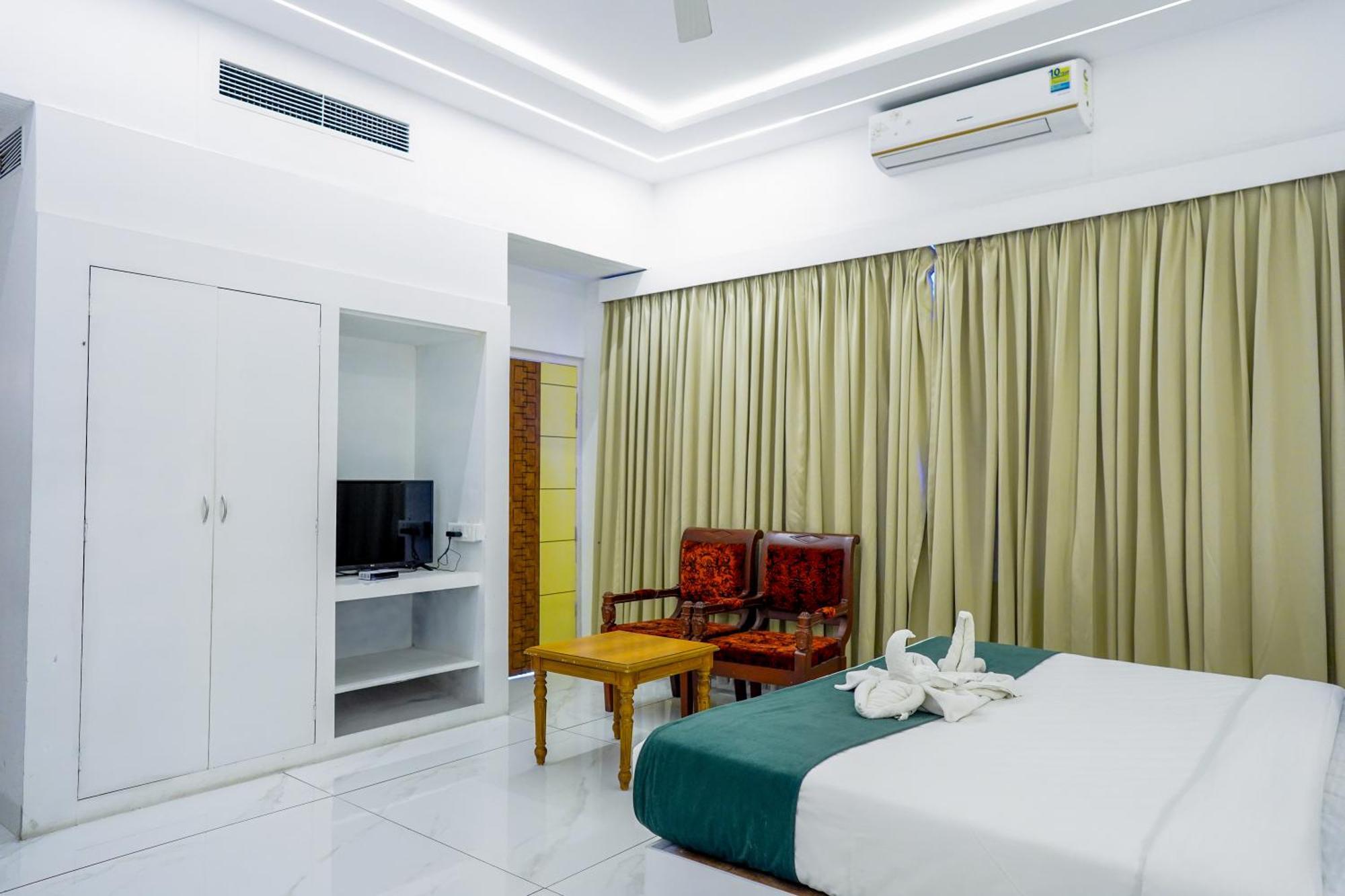 Casino Hotels Ltd Thrissur Exterior photo