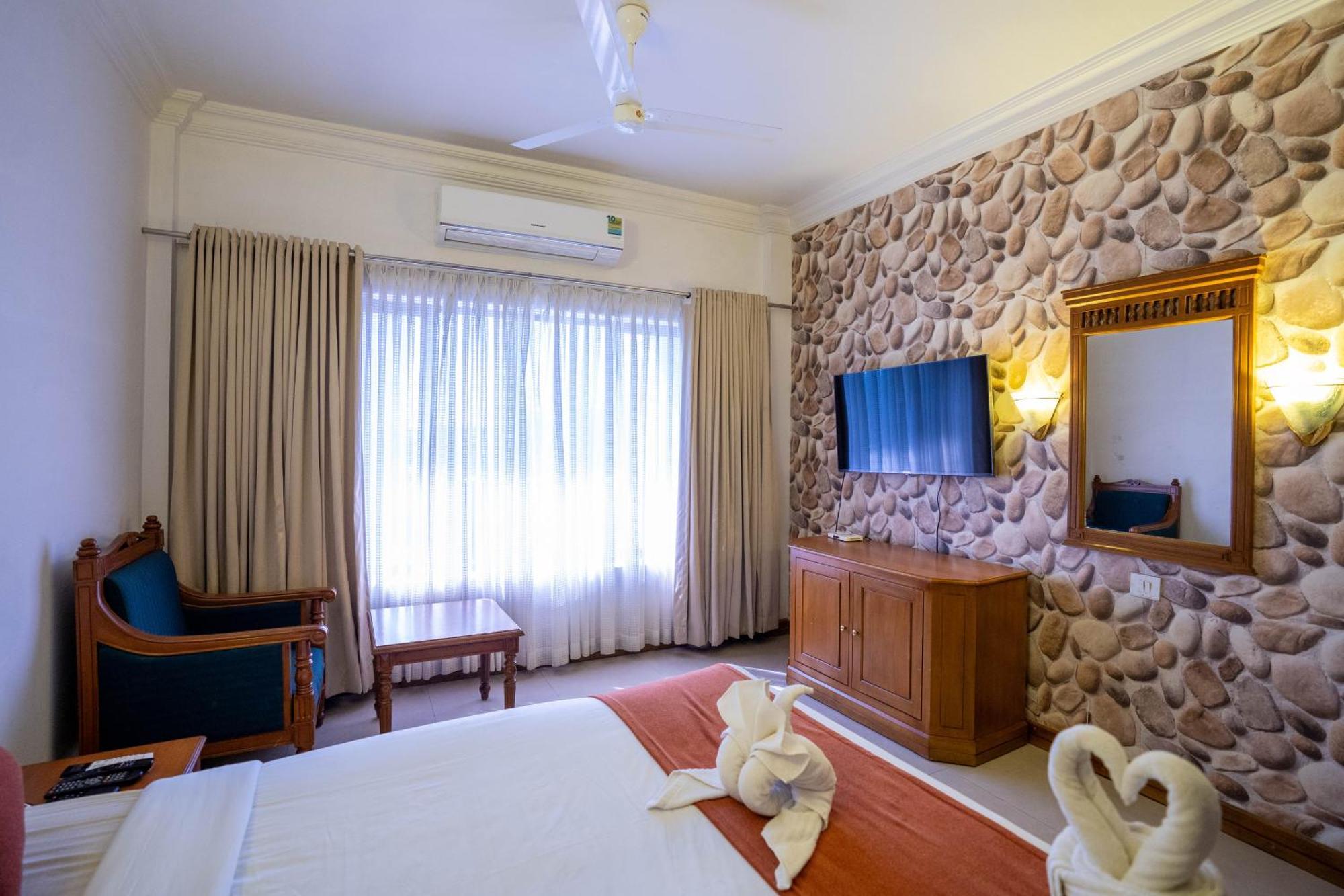 Casino Hotels Ltd Thrissur Exterior photo